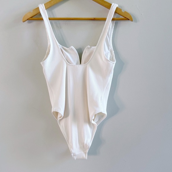 H&M Ivory Ribbed Swimsuit Small - Picture 3 of 3